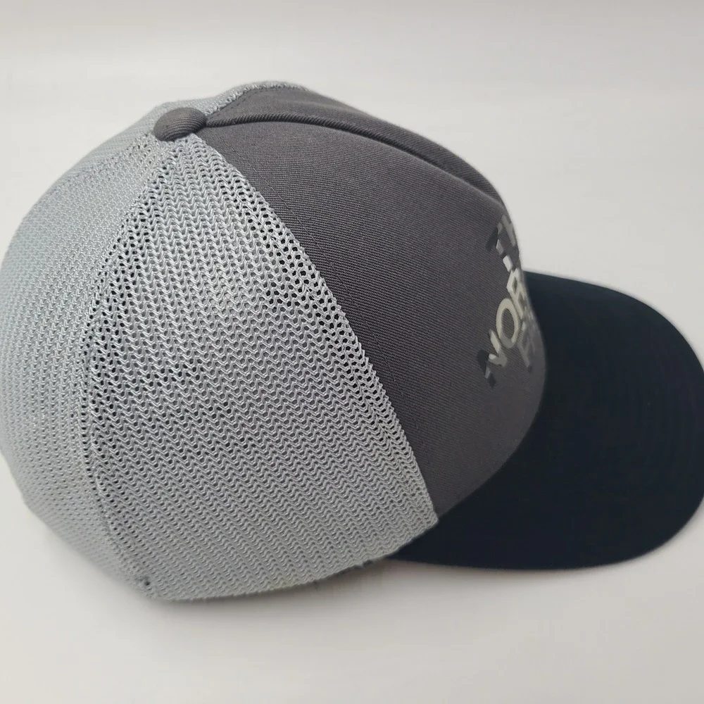 The North Face Hat Snapback Trucker Mesh Gray Black Camo Logo Outdoors Hike Men